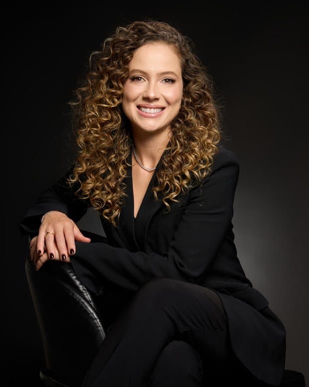 Dra. Fernanda Zorzin